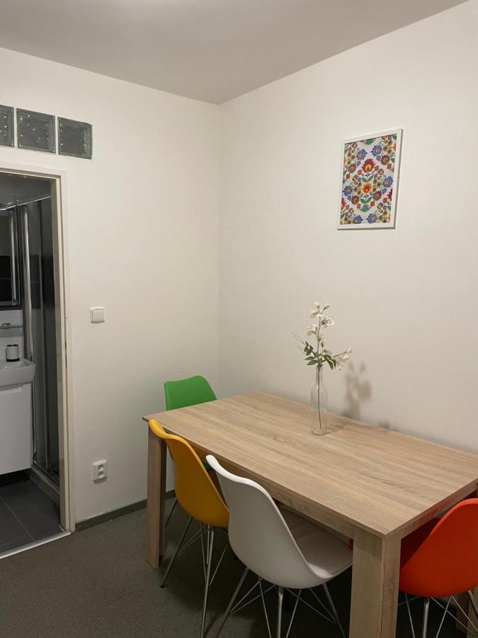Mikulov Inn - Apartments Slunce Dış mekan fotoğraf