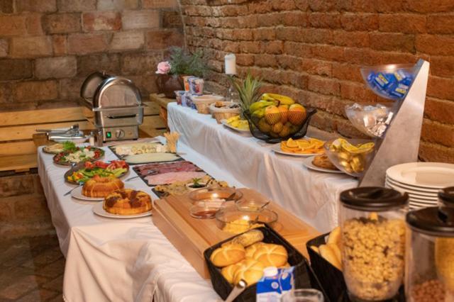 Mikulov Inn - Apartments Slunce Dış mekan fotoğraf